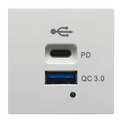 45W USB A USB C nabíjačka